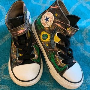 Dinosaur converse